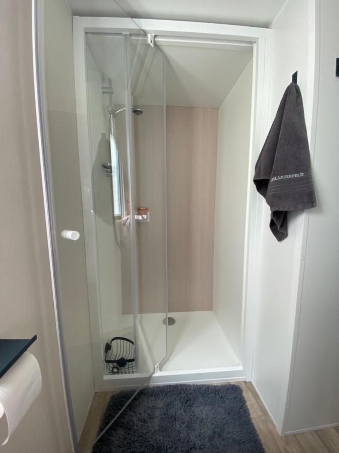 Mobil Home De Charme Frejus Exterior photo